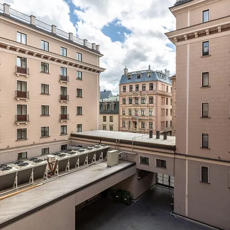Grand Kempinski Szálloda