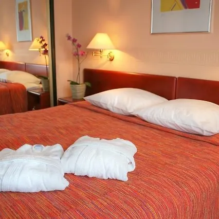 Hotel Grand Kempinski 5*