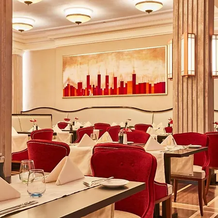 Grand Kempinski Szálloda 5*