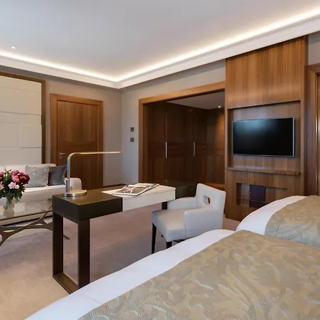 Grand Kempinski Hotel 5*